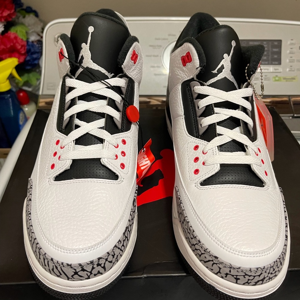 AIR JORDAN 3 RETRO INFRARED 23